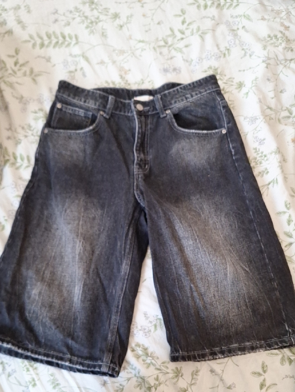 BDG Black Washed Relaxed Denim Jorts
